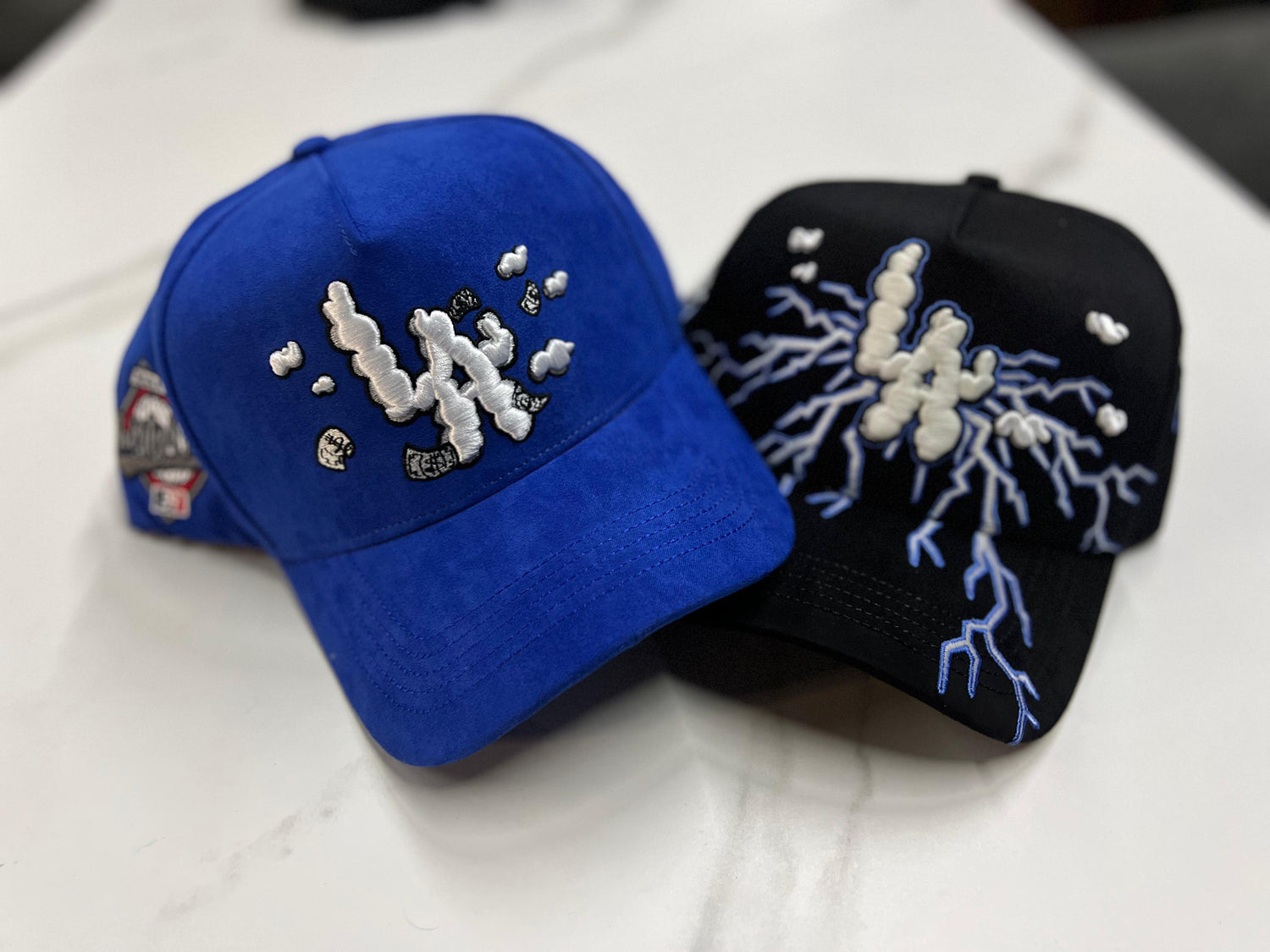 Caps