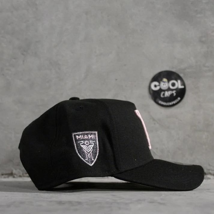 Gorra New Era Miami Pink Black Adjustable