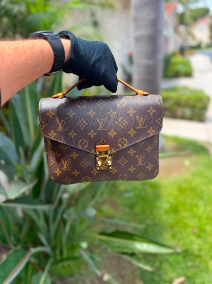 Louis Vuitton LV Metis Pochette